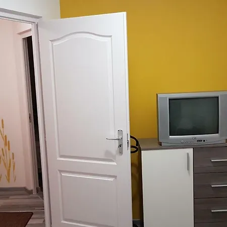 Aviator Apartman *