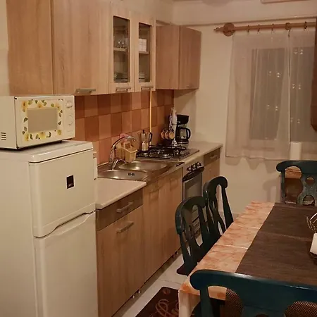 Aviator Apartman