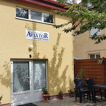 Apartment Aviator Apartman