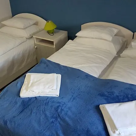 아파트 Aviator Apartman