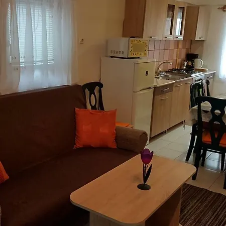 Aviator Apartman Apartment *